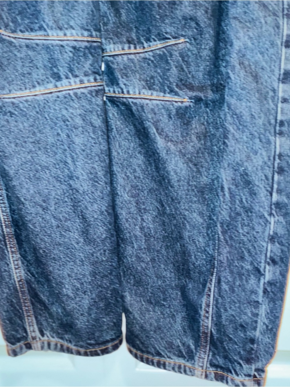 We The Free Dark Wash Barrel Jeans, size 26 - Picture 6 of 7